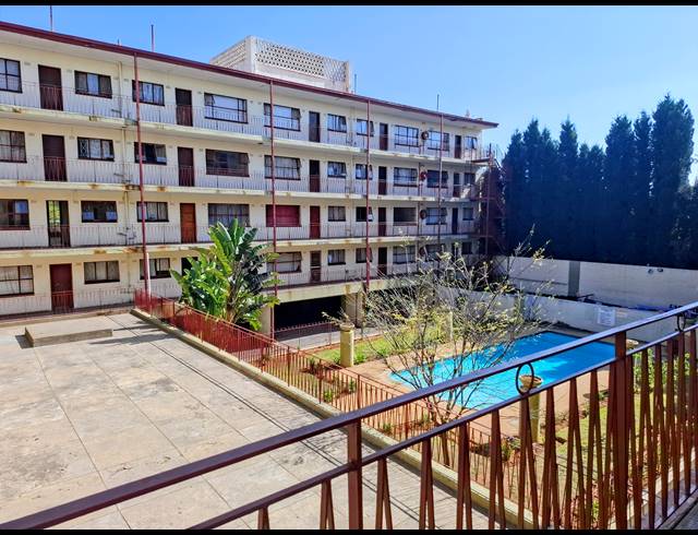 1 BEDROOM APARTMENT FOR SALE IN KENSINGTON B